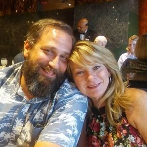 Meet your Posher, Roxanne